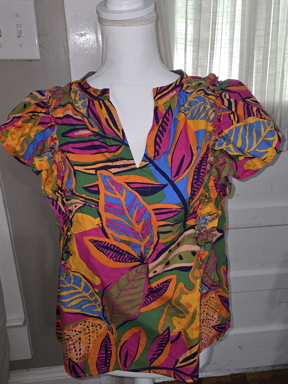 Sugarlips Multicolor Tropical Leaf Print Short Sleeve Top